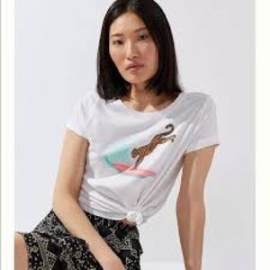 Anthropologie - Kendra Dandy Surfing Cheetah Graphic Tee - XS